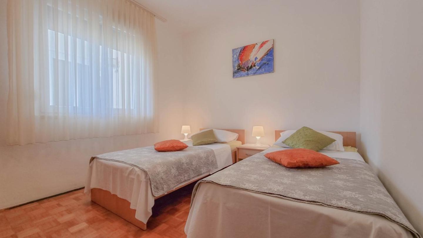 Bosko Apartment Umag Exterior foto